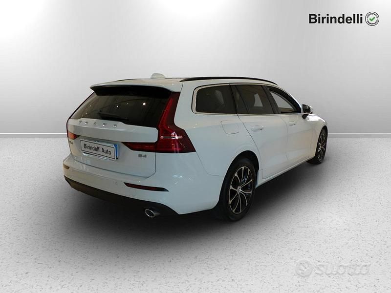 Usata Volvo V60 Business Edition 197 CV (144 kW) 2022 Bianco Station wagon