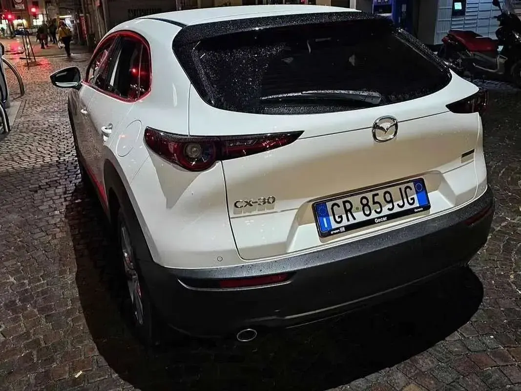 Usata Mazda CX-30 150 CV (110 kW) 2023 Bianco SUV