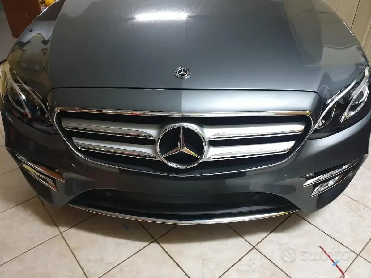 Usata Mercedes 220 2020 Berlina