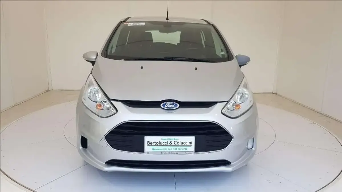 Usata Ford B-MAX Titanium 101 CV (74 kW) 2014 Argento metallizzato Monovolume