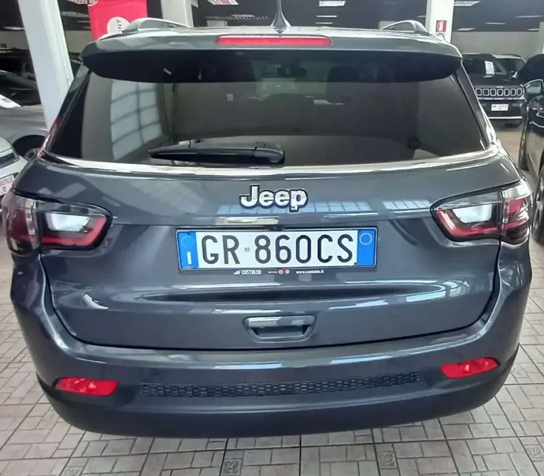 Usata Jeep Compass Limited 131 CV (96 kW) 2023 Grigio scuro SUV