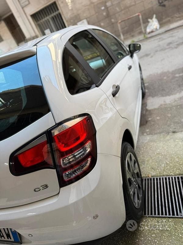 Usata Citroën C3 Live 81 CV (59 kW) 2016 Bianco Berlina