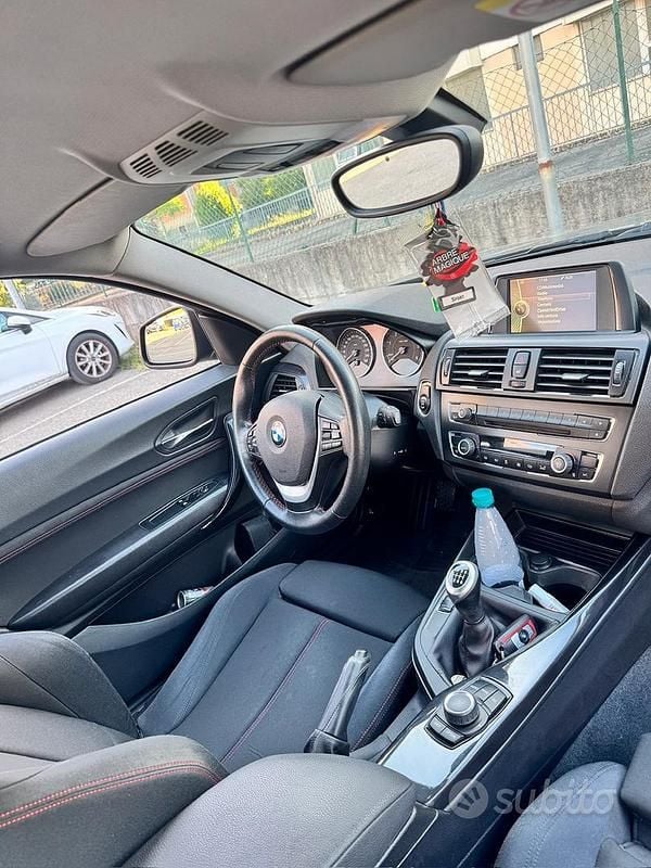 Usata BMW 118 Coupé Sport Line 143 CV (105 kW) 2015 Nero Coupé