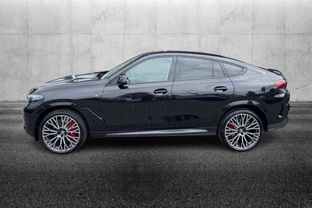 Usata BMW X6 M Sport 298 CV (219 kW) 2025 Nero metallizzato SUV