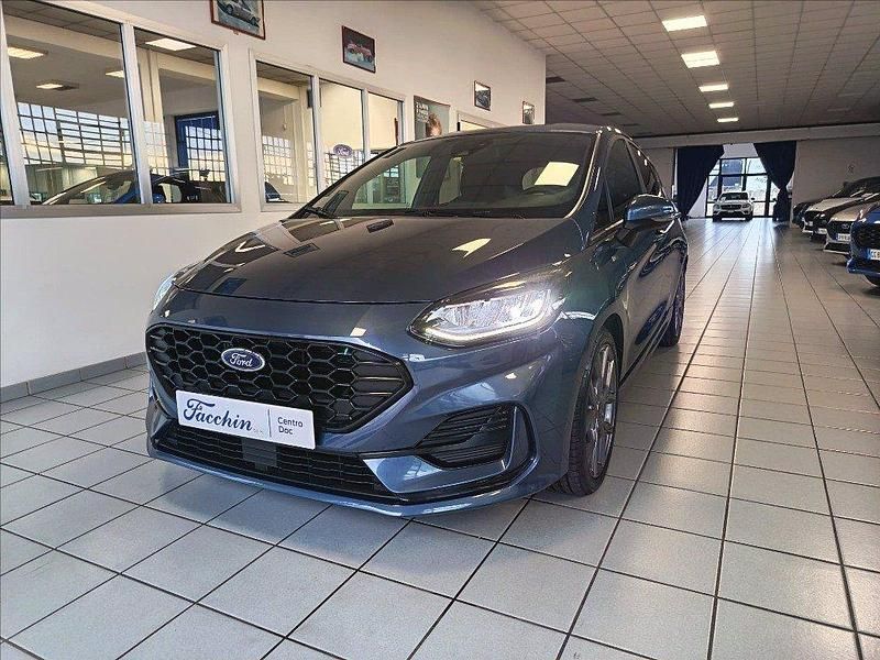 Usata Ford Fiesta ST-Line 125 CV (91 kW) 2023 Chrome blue Utilitaria