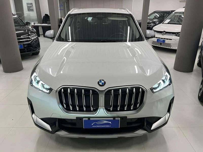 Usata BMW X1 xLine 150 CV (110 kW) 2024 Bianco perla metallizzato SUV