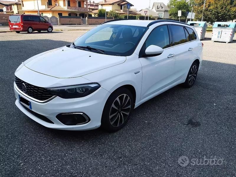 Usata Fiat Tipo Lounge 120 CV (88 kW) 2017 Bianco Station wagon