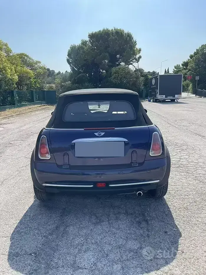 Usata Mini One Cabriolet 90 CV (66 kW) 2021 Bluazzurro Cabrio