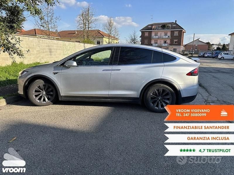 Usata Tesla Model X 503 kW (685 CV) 2018 Grigio SUV
