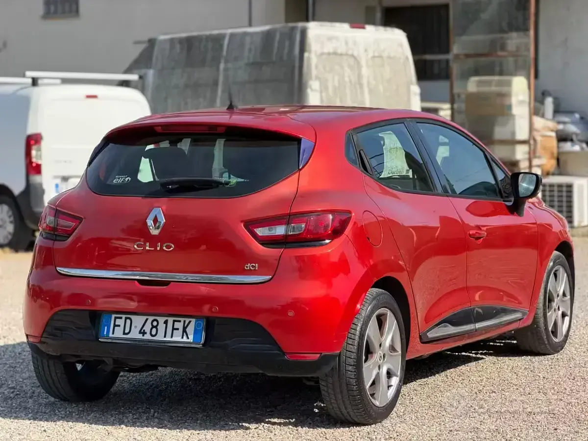 Usata Renault Clio IV 75 CV (55 kW) 2016 Rosso Berlina