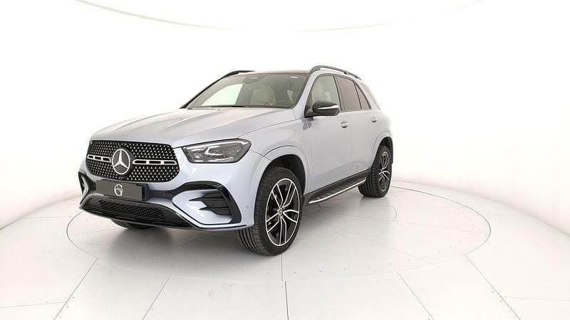 Usata Mercedes GLE300 Premium 272 CV (200 kW) 2025 Grigio SUV