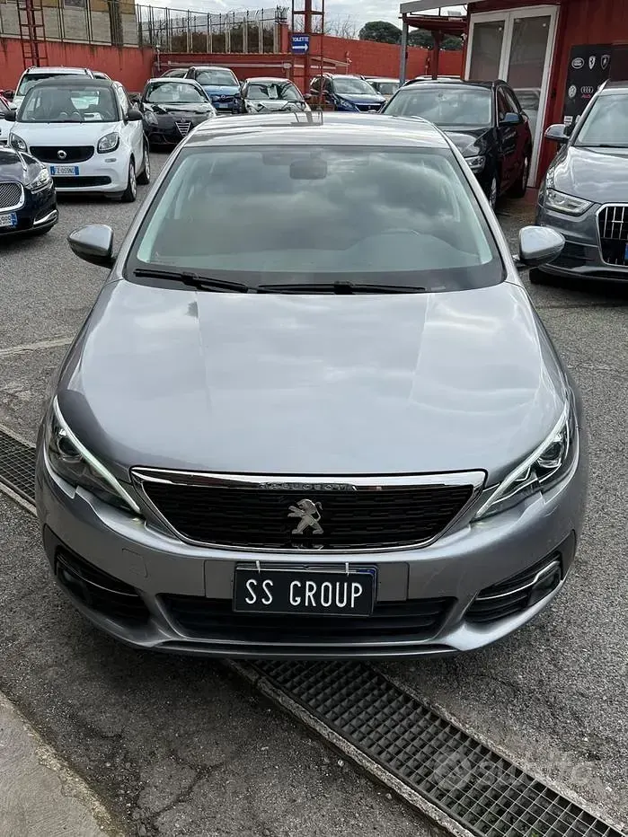 Usata Peugeot 308 Business-Line 99 CV (72 kW) 2018 Grigio Berlina