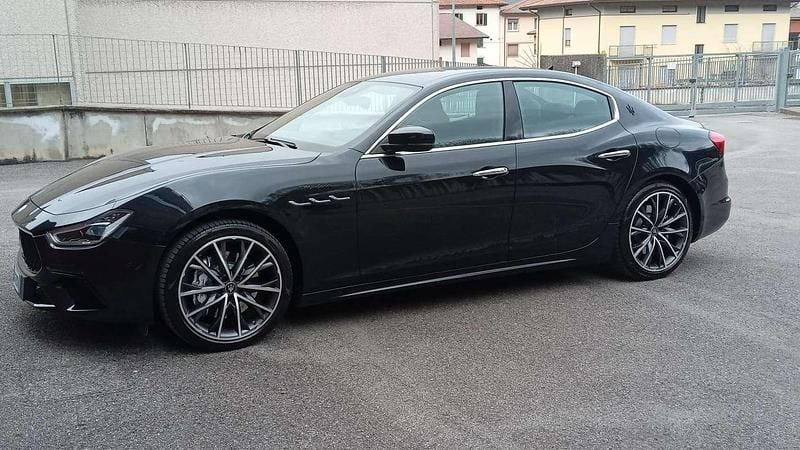 Usata Maserati Ghibli 349 CV (256 kW) 2022 Nero Berlina
