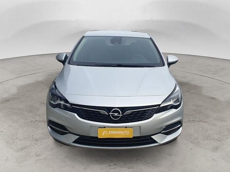 Usata Opel Astra Business Elegance 105 CV (77 kW) 2020 Utilitaria