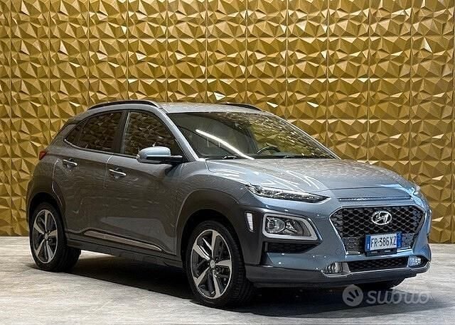 Usata Hyundai Kona Xpossible 120 CV (88 kW) 2018 Grigio SUV
