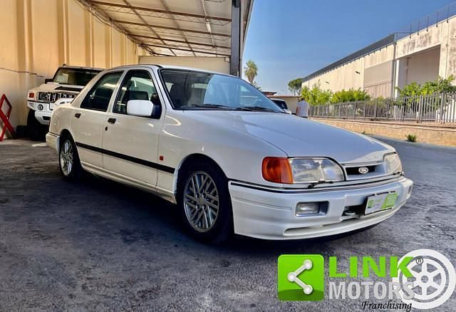 Usata Ford Sierra RS 200 CV (147 kW) 1988 Bianco Berlina