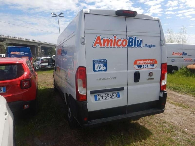 Usata Fiat Ducato 140 CV (102 kW) 2023 Bianco Furgone