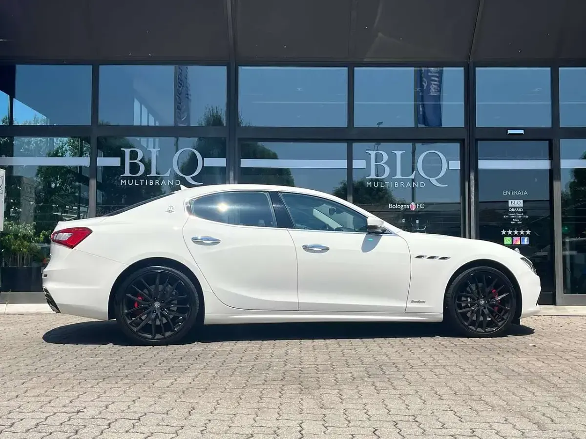 Usata Maserati Ghibli 250 CV (183 kW) 2018 Bianco Berlina