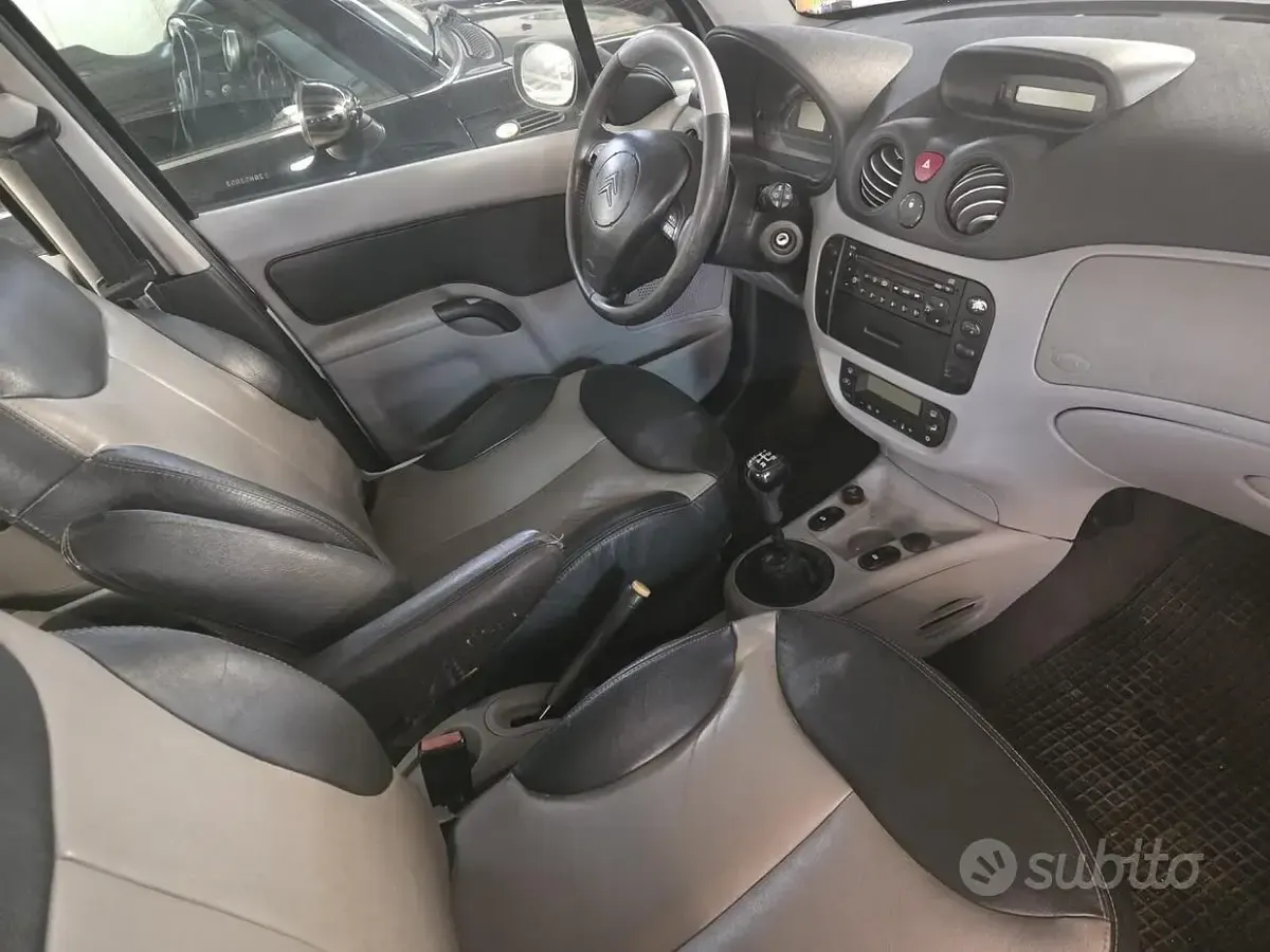 Usata Citroën C3 75 CV (55 kW) 2005 Grigio Berlina