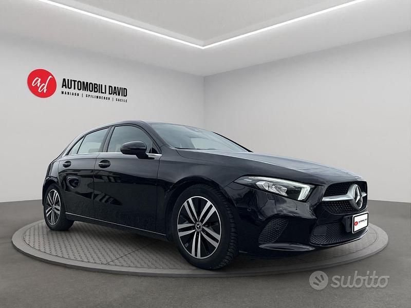Begagnad Mercedes A180 116 HK (85 kW) 2020 Svart Sedan