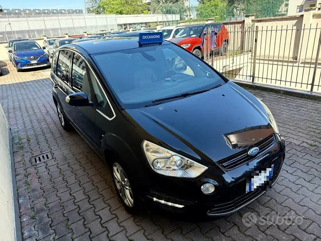 Usata Ford S-MAX Titanium 200 CV (147 kW) 2011 Nero Monovolume