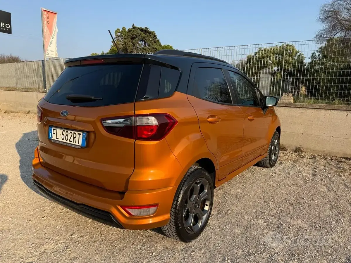 Usata Ford Ecosport ST-Line 99 CV (72 kW) 2017 Arancione SUV