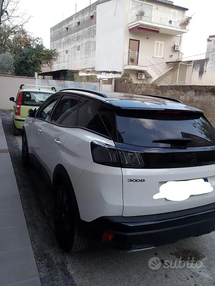 Usata Peugeot 3008 120 CV (88 kW) 2022 Bianco SUV
