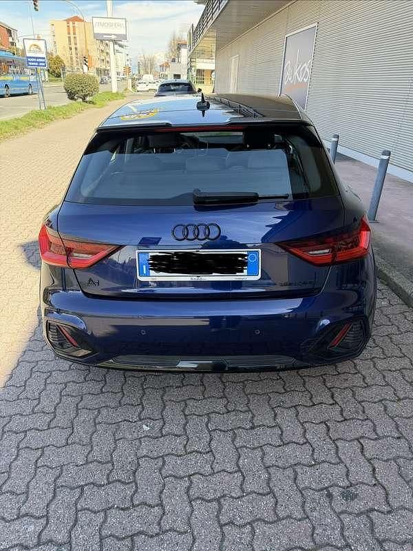Usata Audi A1 Ambiente 116 CV (85 kW) 2024 SUV