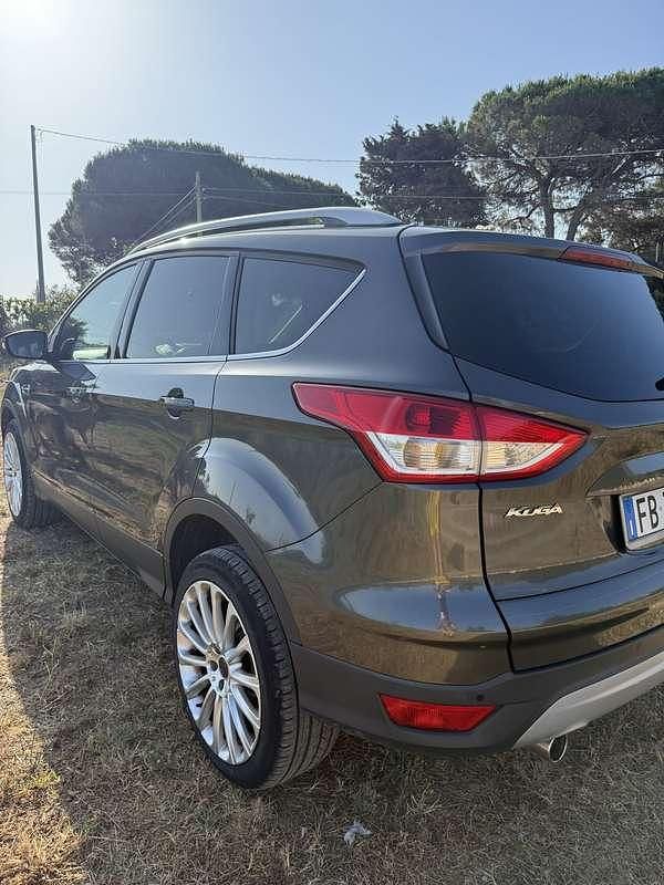 Usata Ford Kuga Titanium 150 CV (110 kW) 2015 SUV