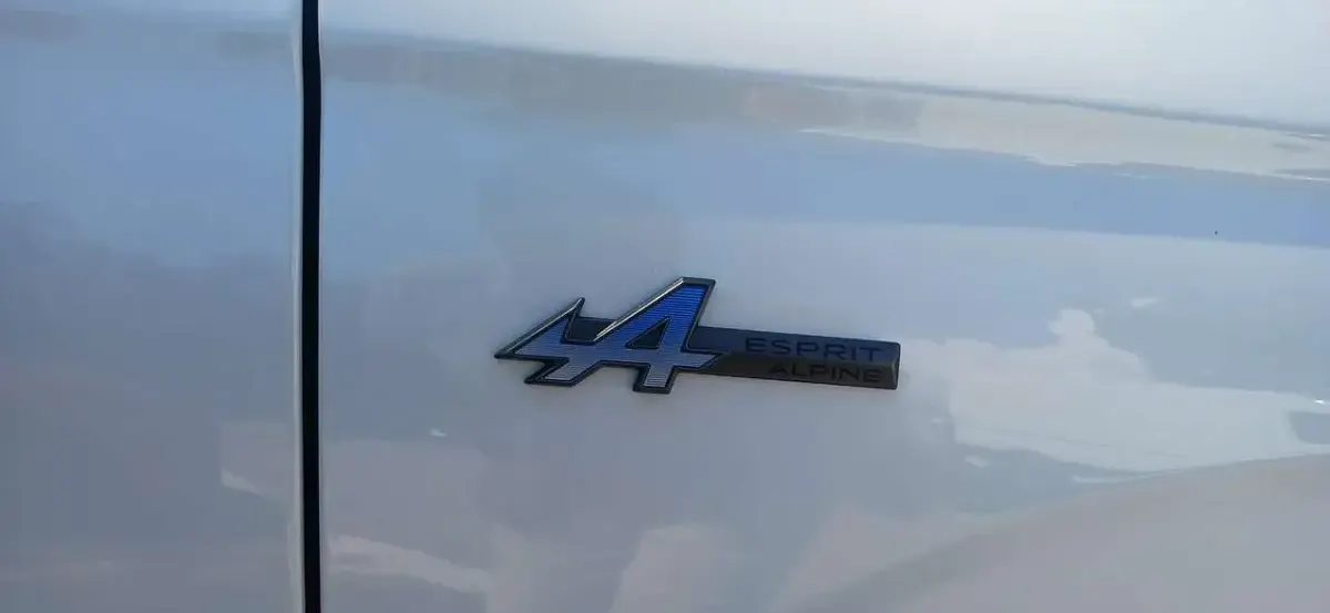 Usata Renault Austral Esprit Alpine 131 CV (96 kW) 2026 Bianco SUV