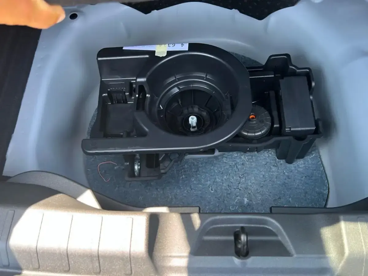 Nuova Jeep Avenger Altitude 110 CV (80 kW) 2026 Grigio SUV