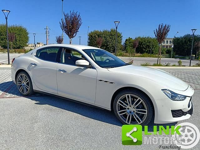 Bianco Usata 2020 Maserati Ghibli Tre volumi | 51.999 € (Buon prezzo) - Immagine 1/4