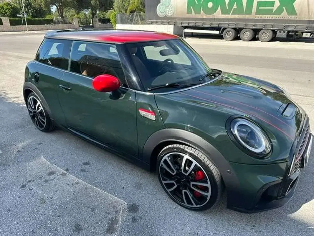 Usata Mini John Cooper Works 231 CV (169 kW) 2023 Verde Utilitaria