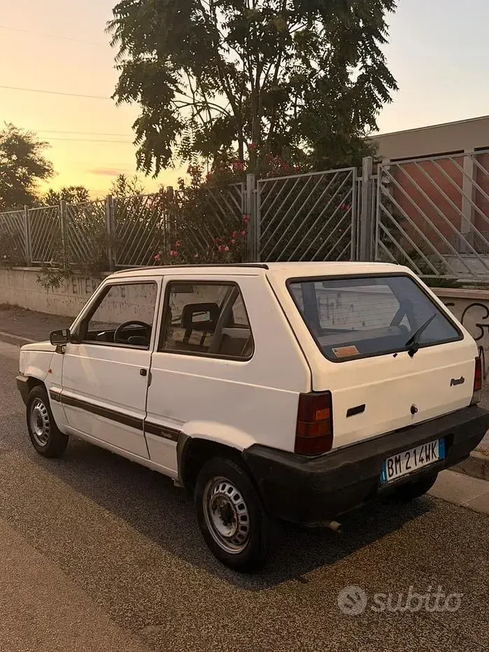 Usata Fiat Panda Young 54 CV (39 kW) 2001 Bianco Berlina