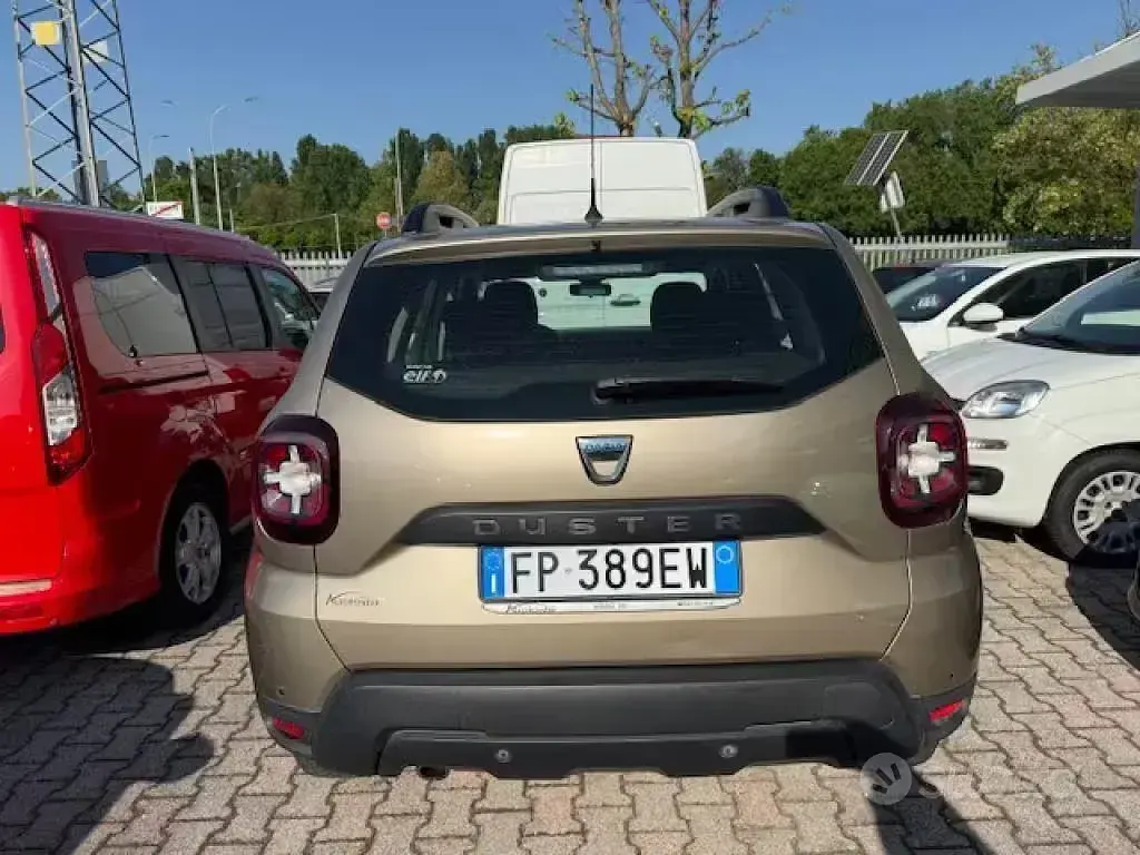 Usata Dacia Duster 114 CV (83 kW) 2018 Bronzo SUV