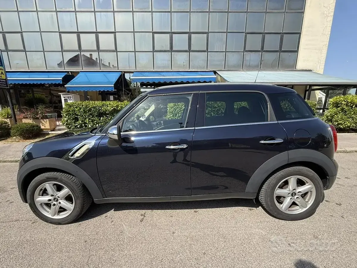 Usata Mini One D Countryman 90 CV (66 kW) 2013 Bluazzurro SUV