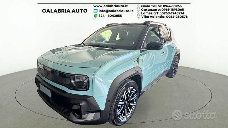 Nuova Renault R4 Komfort 110 kW (150 CV) 2025 Verde Berlina