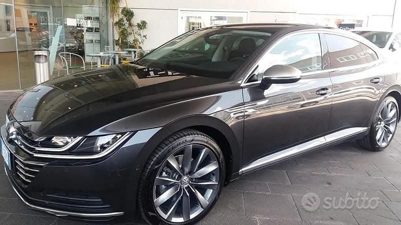 Usata VW Arteon Elegance 150 CV (110 kW) 2018 Nero Berlina