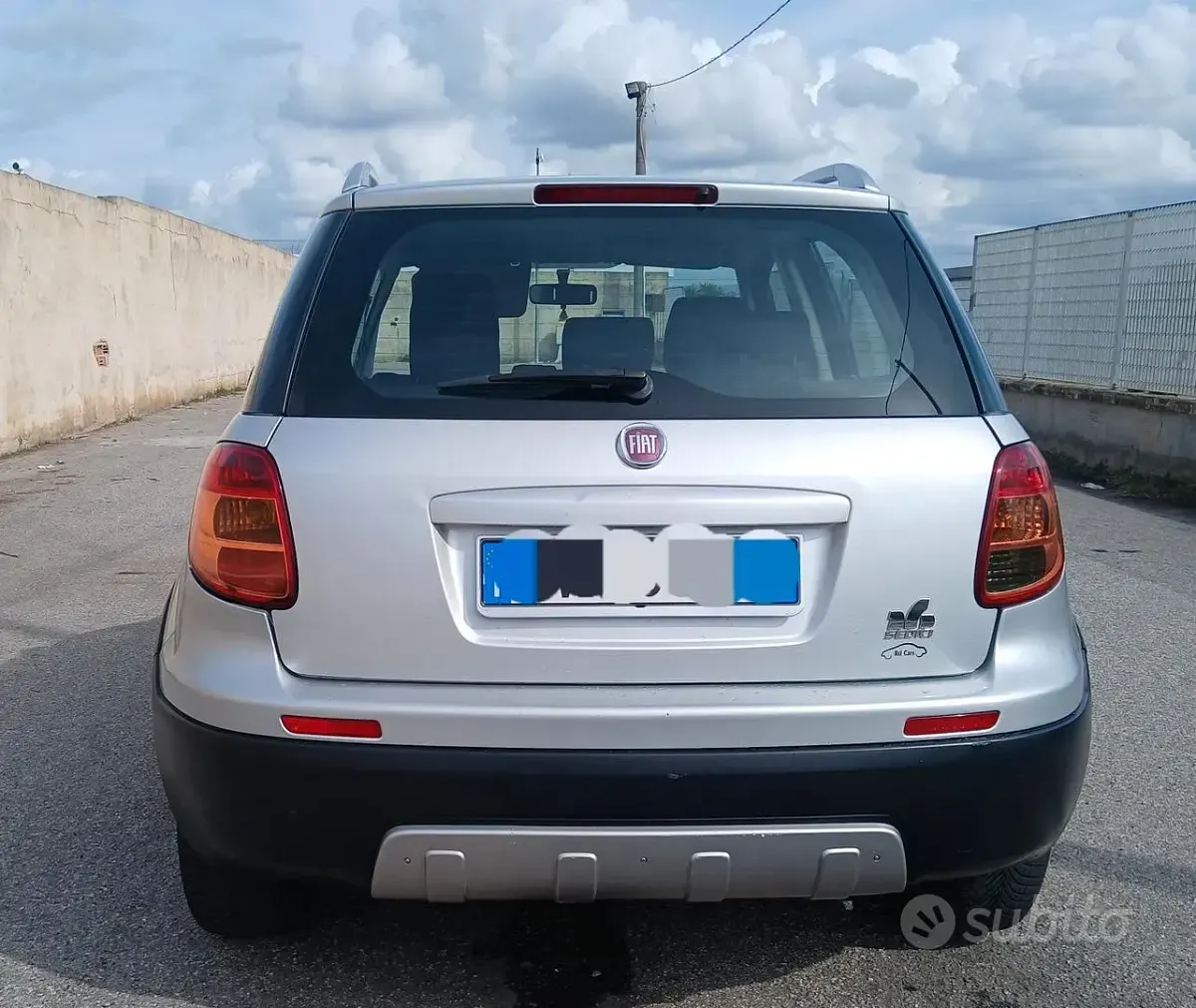 Usata Fiat Sedici 120 CV (88 kW) 2009 SUV