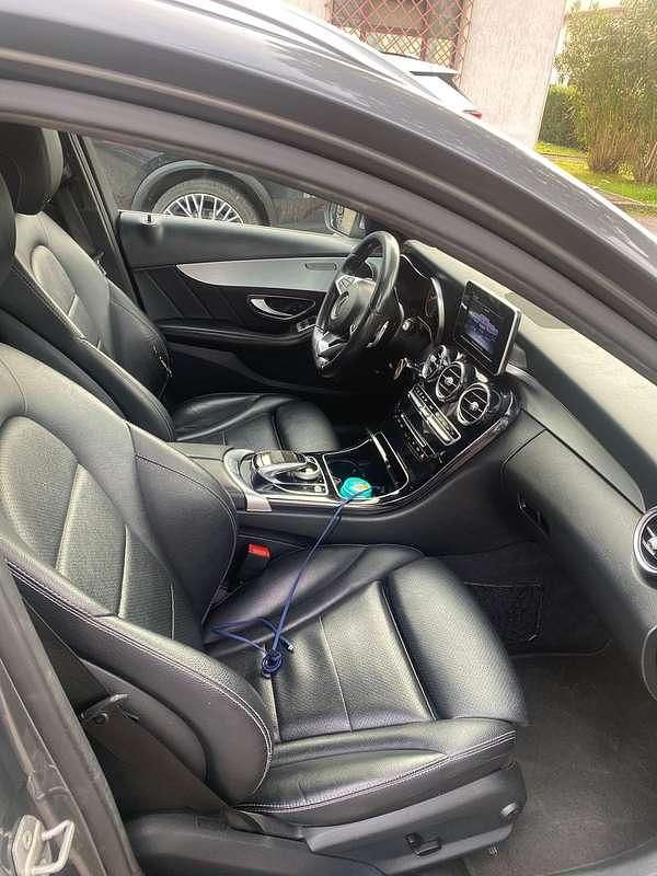 Begagnad Mercedes C220 170 HK (125 kW) 2018 Grå Kombi