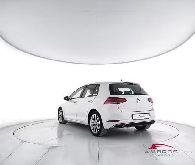 Usata VW Golf VII Executive 116 CV (85 kW) 2017 Bianco Utilitaria