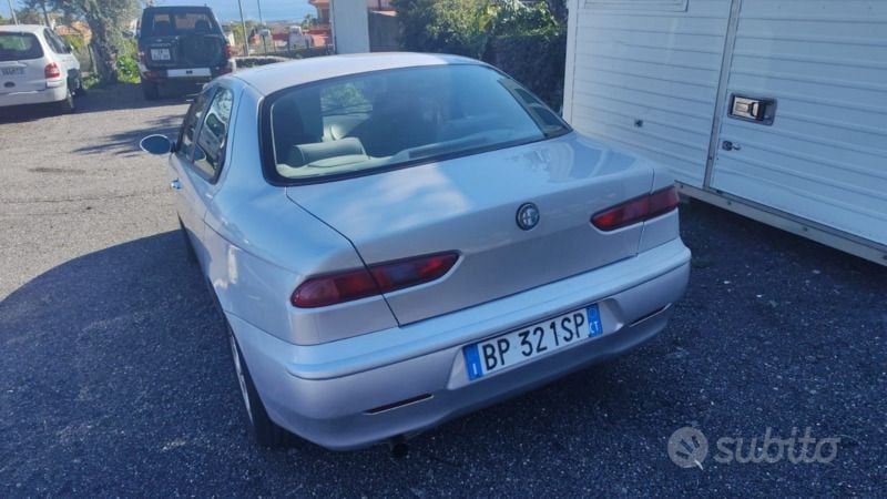 Grigio Usata 2001 Alfa Romeo 156 Berlina | 1900 € (Buon prezzo) - Immagine 1/4