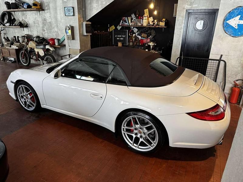 Usata Porsche 911 Carrera 4S Cabriolet 385 CV (283 kW) 2009 Bianco Cabrio
