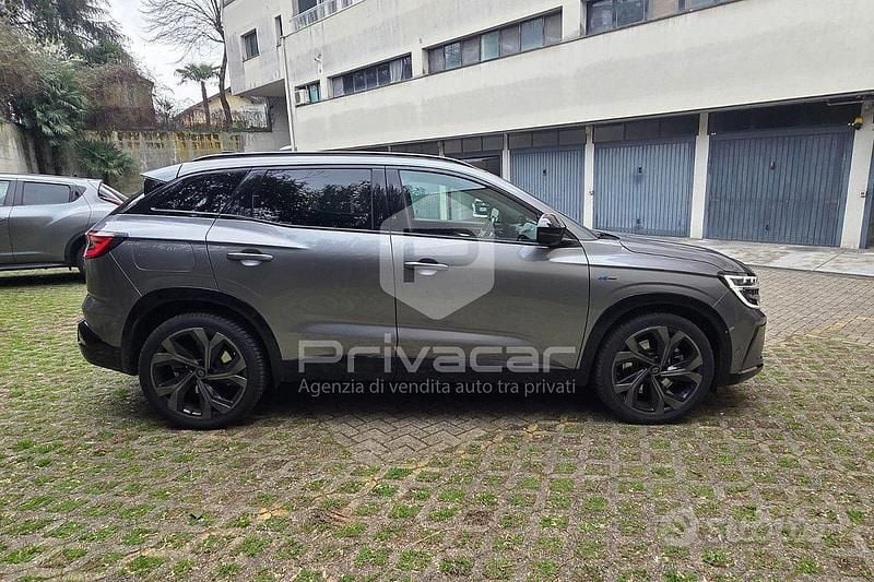 Usata Renault Austral Iconic Esprit Alpine 200 CV (147 kW) 2023 Grigio SUV