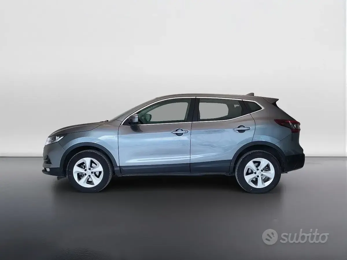 Usata Nissan Qashqai 116 CV (85 kW) 2020 Grigio SUV