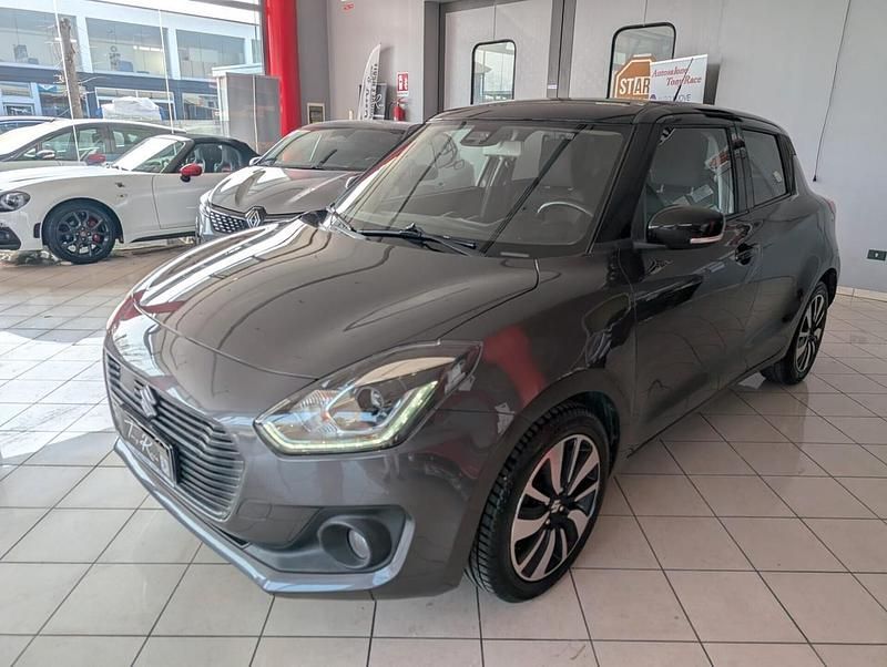 Usata Suzuki Swift 89 CV (65 kW) 2017 Grigio Utilitaria