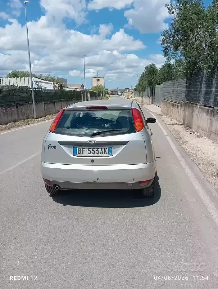 Usata Ford Focus 100 CV (73 kW) 1999 Berlina