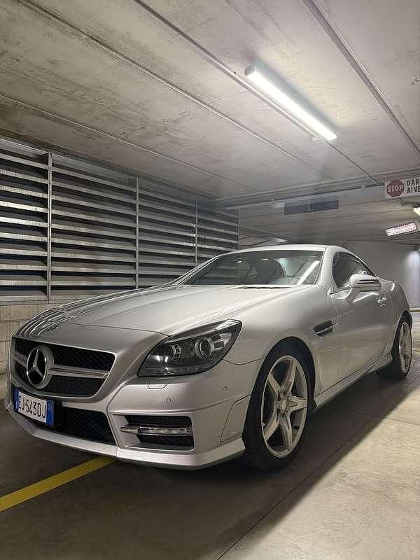Usata Mercedes SLK200 Premium 184 CV (135 kW) 2011 Argento Cabrio