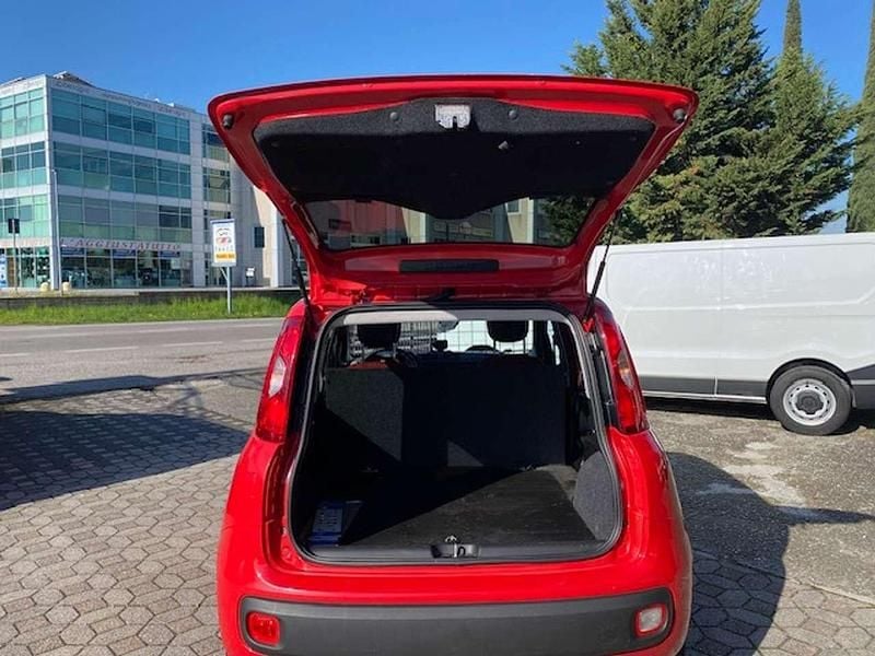 Usata Fiat Panda 69 CV (50 kW) 2020 Rosso Utilitaria