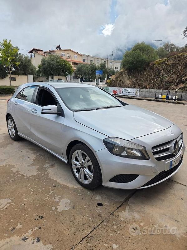 Usata Mercedes A180 116 CV (85 kW) 2018 Berlina